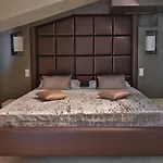Damianii Luxury Boutique & 5*