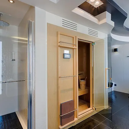Hotel Damianii Luxury Boutique & 5*