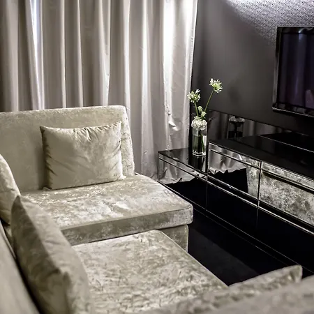 فندق Damianii Luxury Boutique &