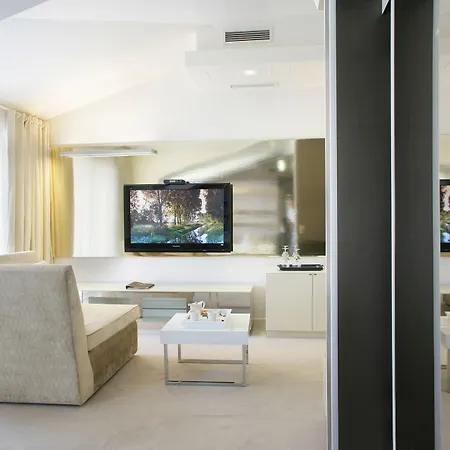 Damianii Luxury Boutique & 5* Omis