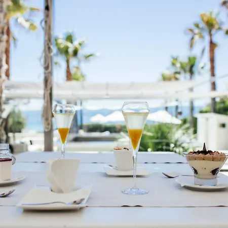 Damianii Luxury Boutique & Hotel