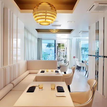 Damianii Luxury Boutique & 5*