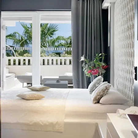 Damianii Luxury Boutique & 5*