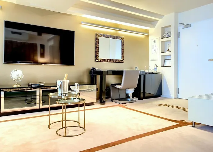 Hotel Damianii Luxury Boutique & 5*