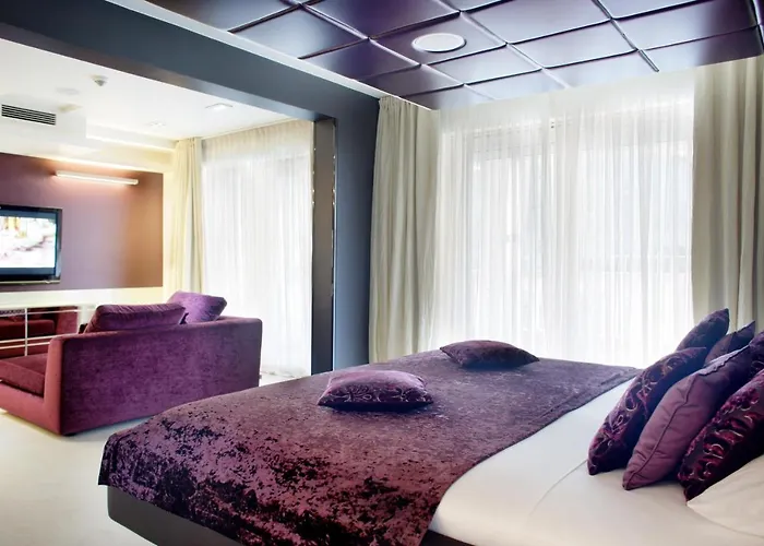 Ξενοδοχείο Damianii Luxury Boutique &