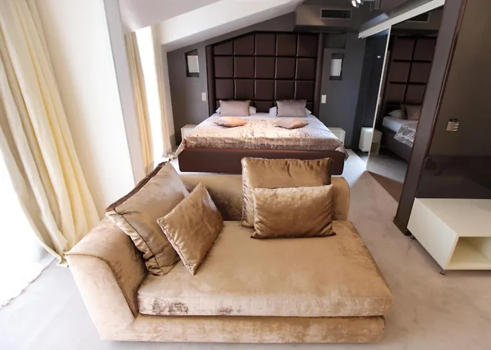Damianii Luxury Boutique & Hotel 5*