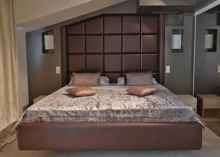 Damianii Luxury Boutique & 5*