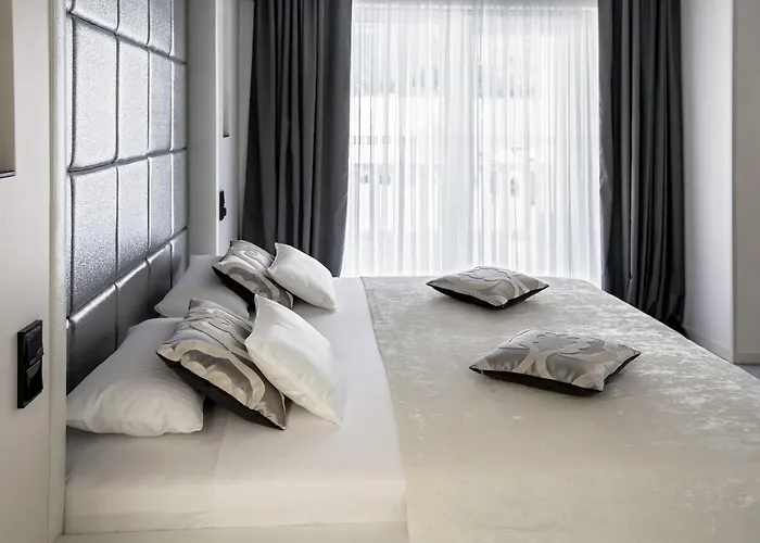 Damianii Luxury Boutique & Hotel
