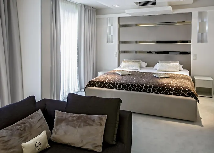 Damianii Luxury Boutique & Hotel 5*