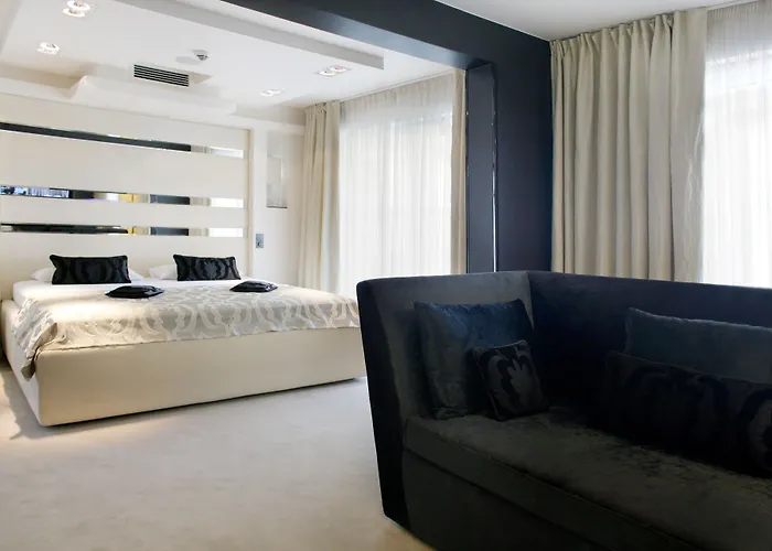 Ξενοδοχείο Damianii Luxury Boutique &