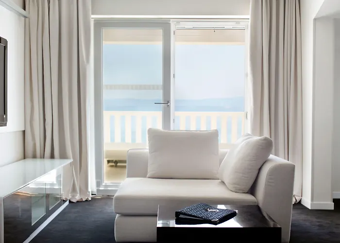 Damianii Luxury Boutique & 5*