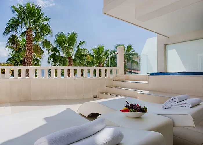 Damianii Luxury Boutique & 5* Omis