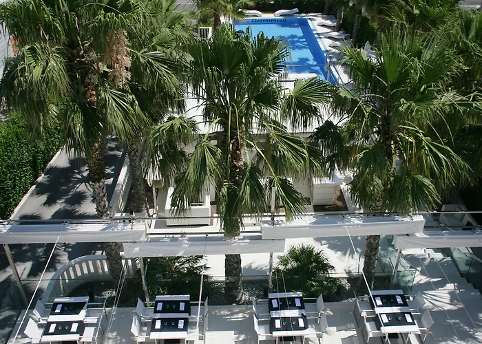 Hotel Damianii Luxury Boutique & 5*